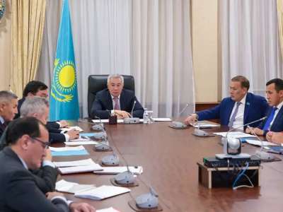 Үкіметте Қазақстан мен Ресей шекарасындағы кептеліс мәселесі талқыланды