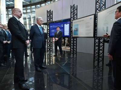 Қазақстан мен Әзербайжан президенттері Alem.AI халықаралық жасанды интеллект орталығына барды