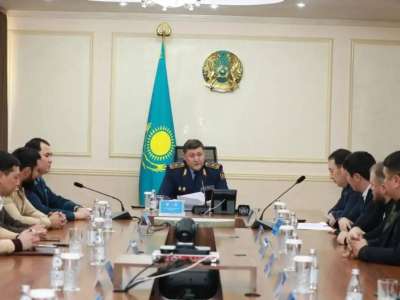 Астанада есірткі қылмысына қарсы күресте депутаттар, спортшылар, полицейлер және блогерлер күш біріктіреді