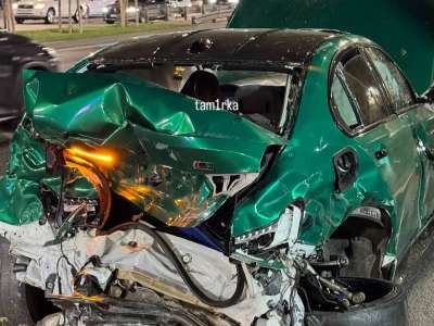 Алматыда 6 көлік соқтығысып, 5 адам зардап шекті