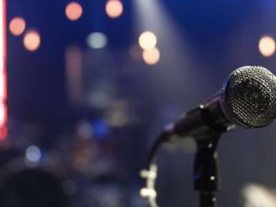 Әртістер телебағдарламаға түсу кезінде ғана фонограммамен өнер көрсете алады - Максим Споткай