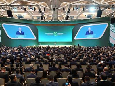 Президент Ауыл шаруашылығы еңбеккерлерінің екінші форумына қатысып жатыр