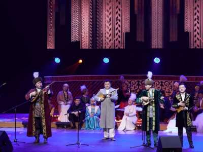 «Абай әлемі»: Астанада ұлы ақынның шығармалары орындалды