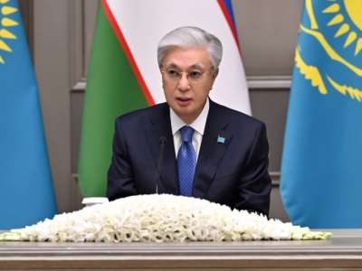 Қазақстан мен Өзбекстан президенттері БАҚ өкілдеріне арналған брифинг өткізді