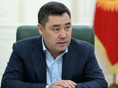 Қырғызстан президенті шенеуніктерден халықты үрейлендірмеуді талап етті