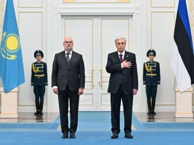 Тоқаев Ақордада Эстония Президентін қарсы алды