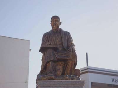 Қырғызстанның Ош қаласында Абай Құнанбаевқа арналған көше, ескерткіш және музей ашылды