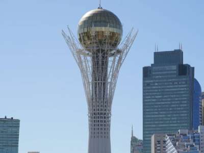 Ірі итальян басылымы мерейтойлық шығарылымын Қазақстанға арнады