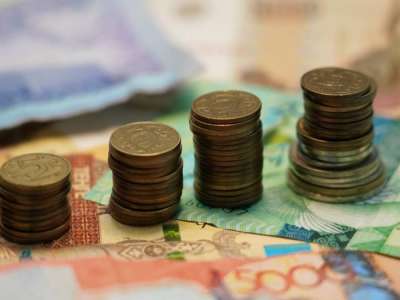 "Ел алдындағы айрықша еңбегі үшін": мемлекеттік жәрдемақыны кімдер ала алады