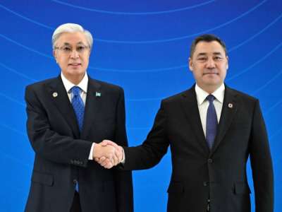 Президент Бішкектегі «Ынтымак Ордо» резиденциясына барды