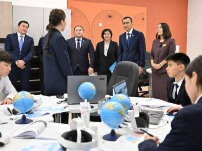 Президент тапсырмасы: сенаторлар білім саласындағы өзекті мәселелерді талқылады