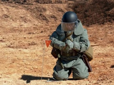 Қазақстандық бітімгерлер Голан жоталарында мыңнан астам қауіпті затты жойды