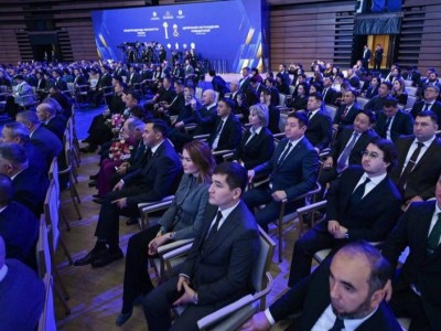 Биыл «Бәйтерек» холдингі арқылы шағын және орта бизнесті қолдау көлемі екі триллион теңгеге жетті