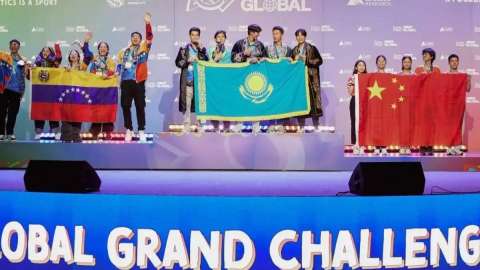 Қазақстандық оқушылар Панамада робототехника олимпиадасында әлем чемпионы атанды