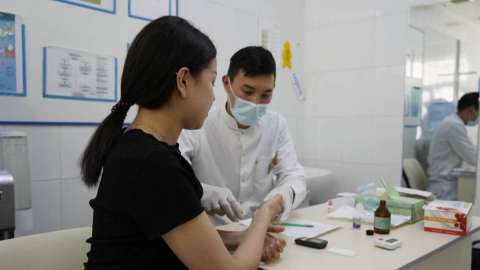 Созылмалы аурулары бар науқастарға мемлекеттің барлық кепілдігі толықтай сақталады — Мұратов