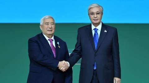 Тоқаев ауыл шаруашылығы саласының еңбеккерлерін марапаттады