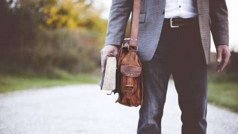 Бұрын судья және полицей болғандарға мұғалім болып жұмыс істеуге рұқсат берілуі мүмкін