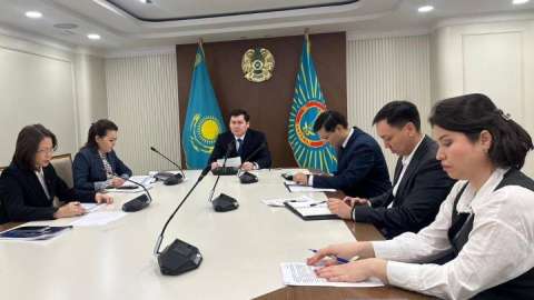Астанада міндетті әлеуметтік медициналық сақтандырудың маңызы талқыланды