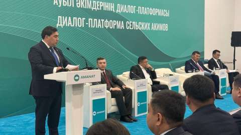 «Ауылдық әкімдердің диалог алаңында» жергілікті басқаруды дамыту мәселелері талқыланды