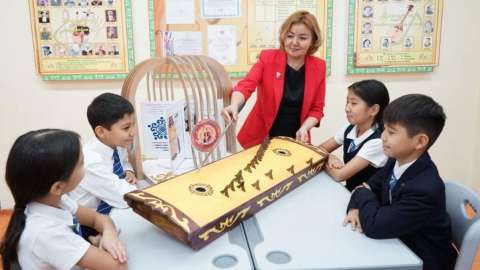 Елордалық мектепте ұлттық аспаптар математика сабағына енгізілді