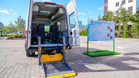 Мүмкіндігі шектеулі жандар инватаксиді түнгі уақытта да пайдалана алады