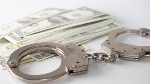 Астана соты несие алғысы келгендерді алдаған алаяқтың бас бостандығын шектеді