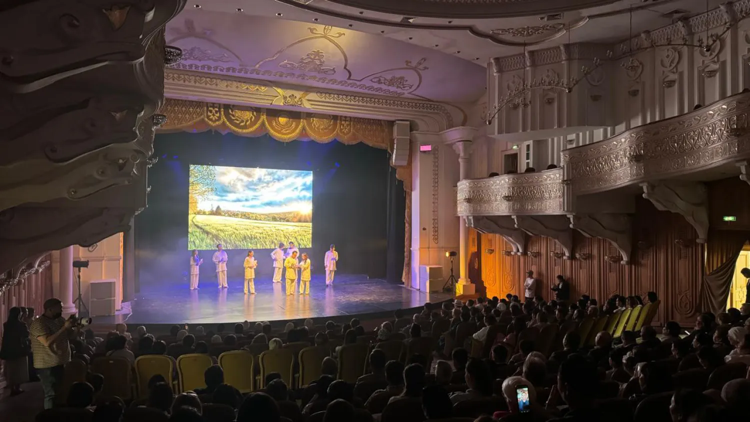 Елордада республикалық жазба ақындар мүшәйрасының жеңімпаздары марапатталды