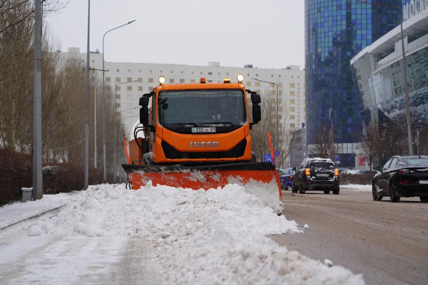 Астанада 50 мың текше метрден астам қар шығарылды