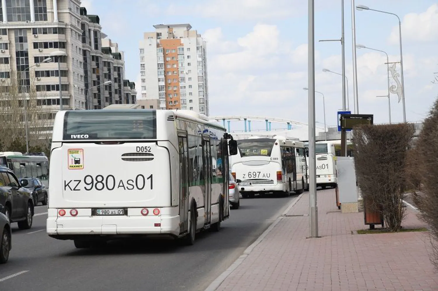 Елордада бірқатар автобустың аялдамалары уақытша өзгерді