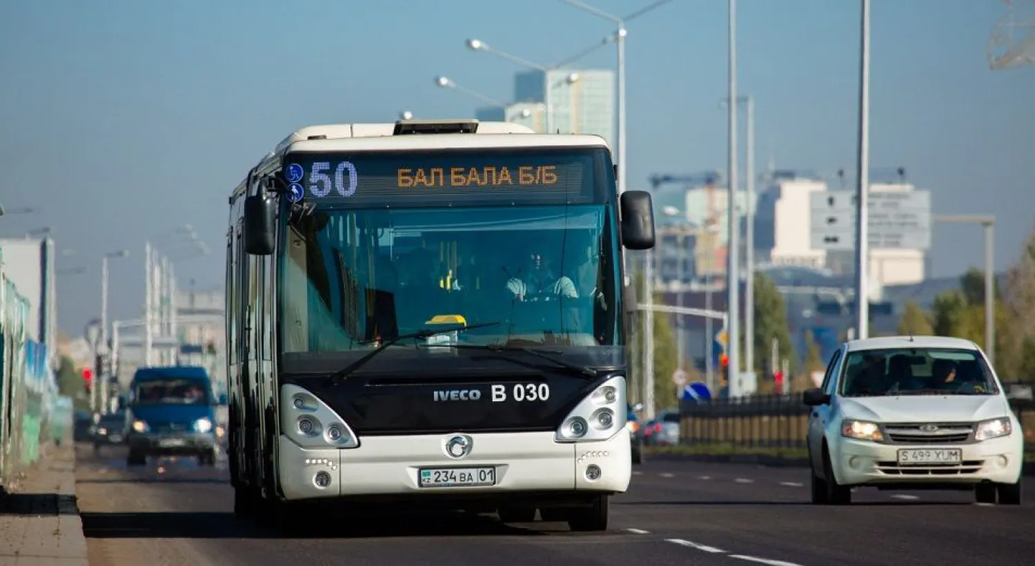 Астанада жол жұмыстарына байланысты 11 автобус бағытына өзгеріс енгізілді