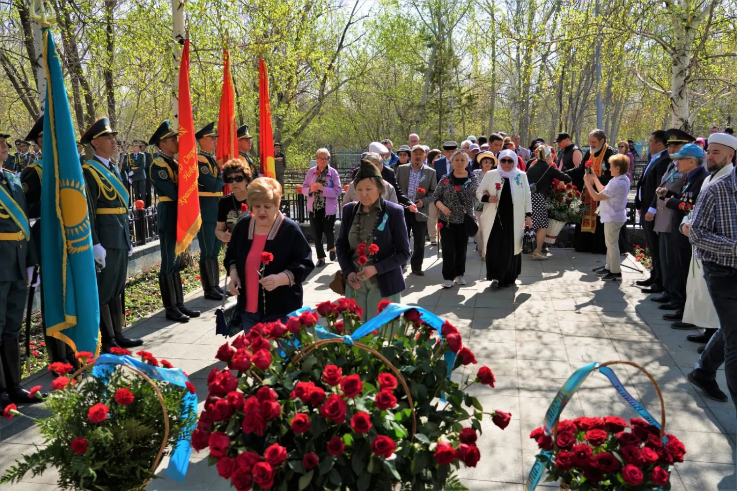 Астанада II дүниежүзілік соғыста қаза тапқан майдангерлерді еске алды (ФОТО)