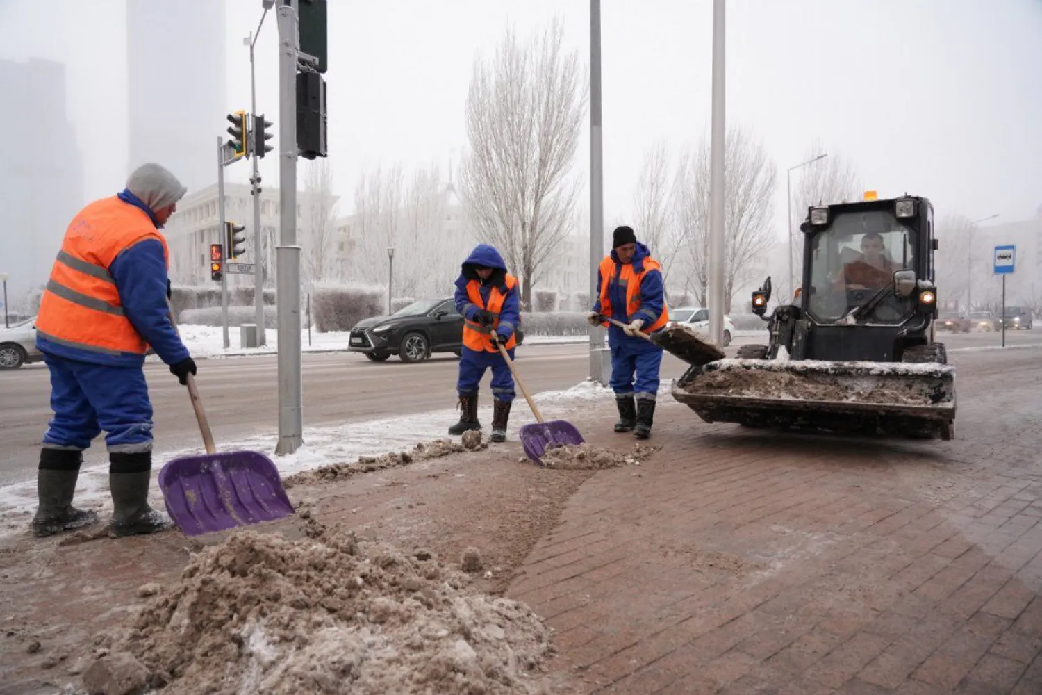 Елордада қыс басталғалы 2,6 млн текше метрден астам қар шығарылды