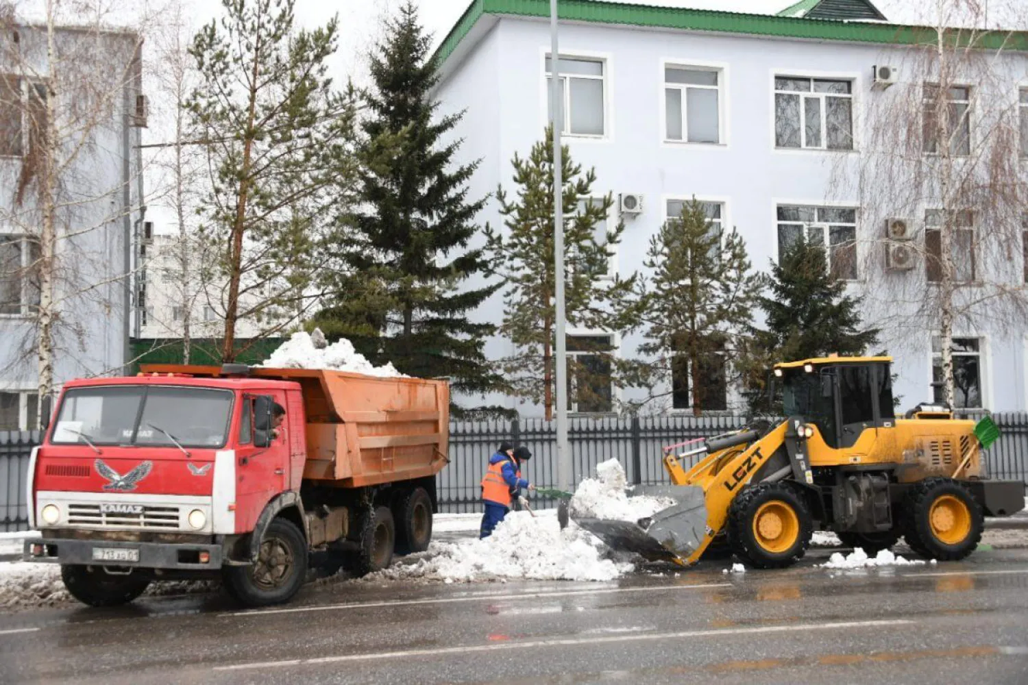 Астанадан 62 мың текше метрге жуық қар шығарылды