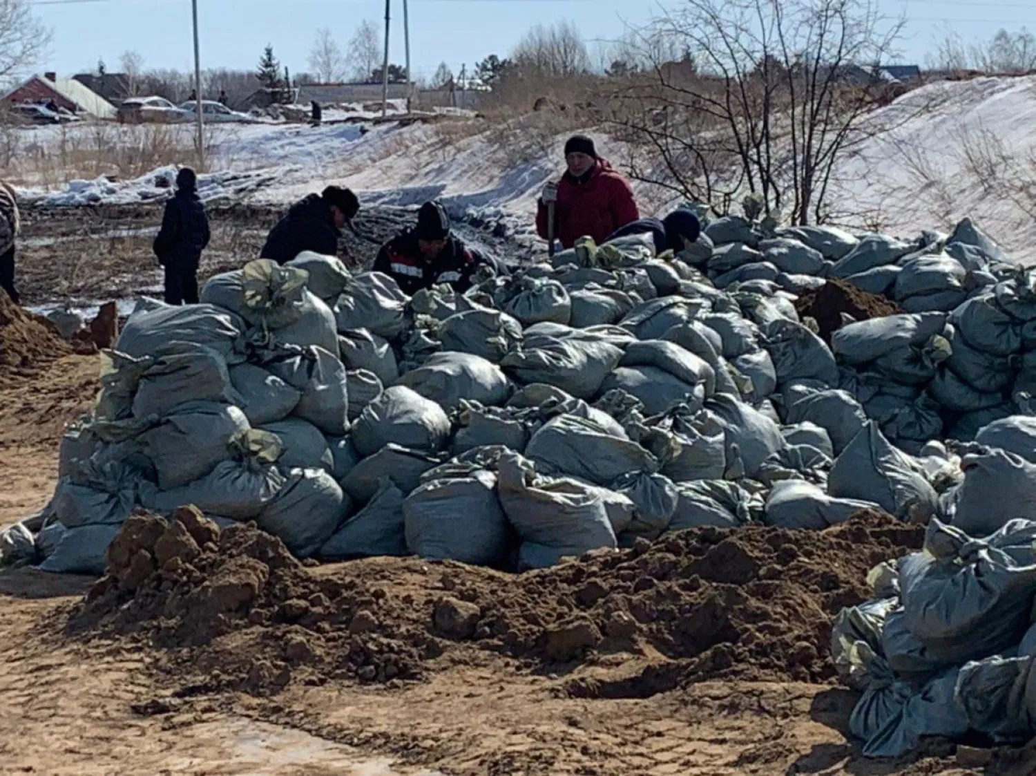 Елімізде мыңға жуық адам су тасқынының алдын алу жұмыстарына жұмылдырылды