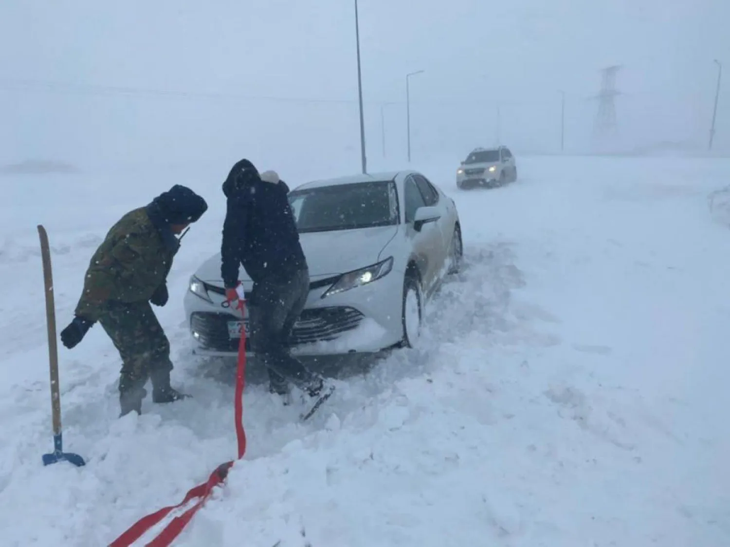 Қысқы кезеңде елімізде 1 722 адам қар құрсауынан құтқарылды – ТЖМ