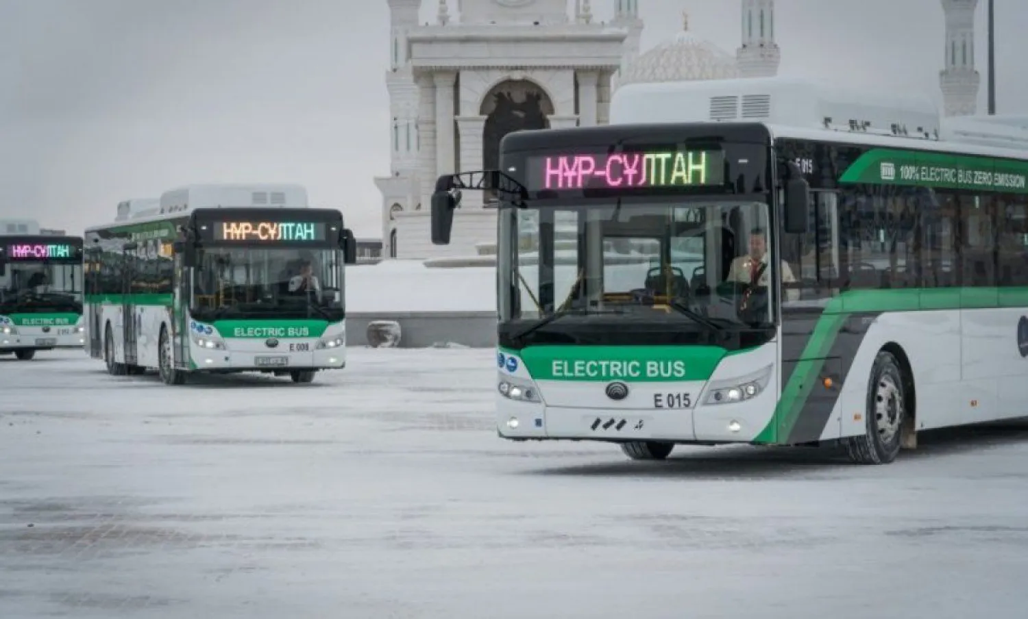 Елордадағы қоғамдық көліктердің балаларға тегін қызмет көрсеткеніне бір жыл болды