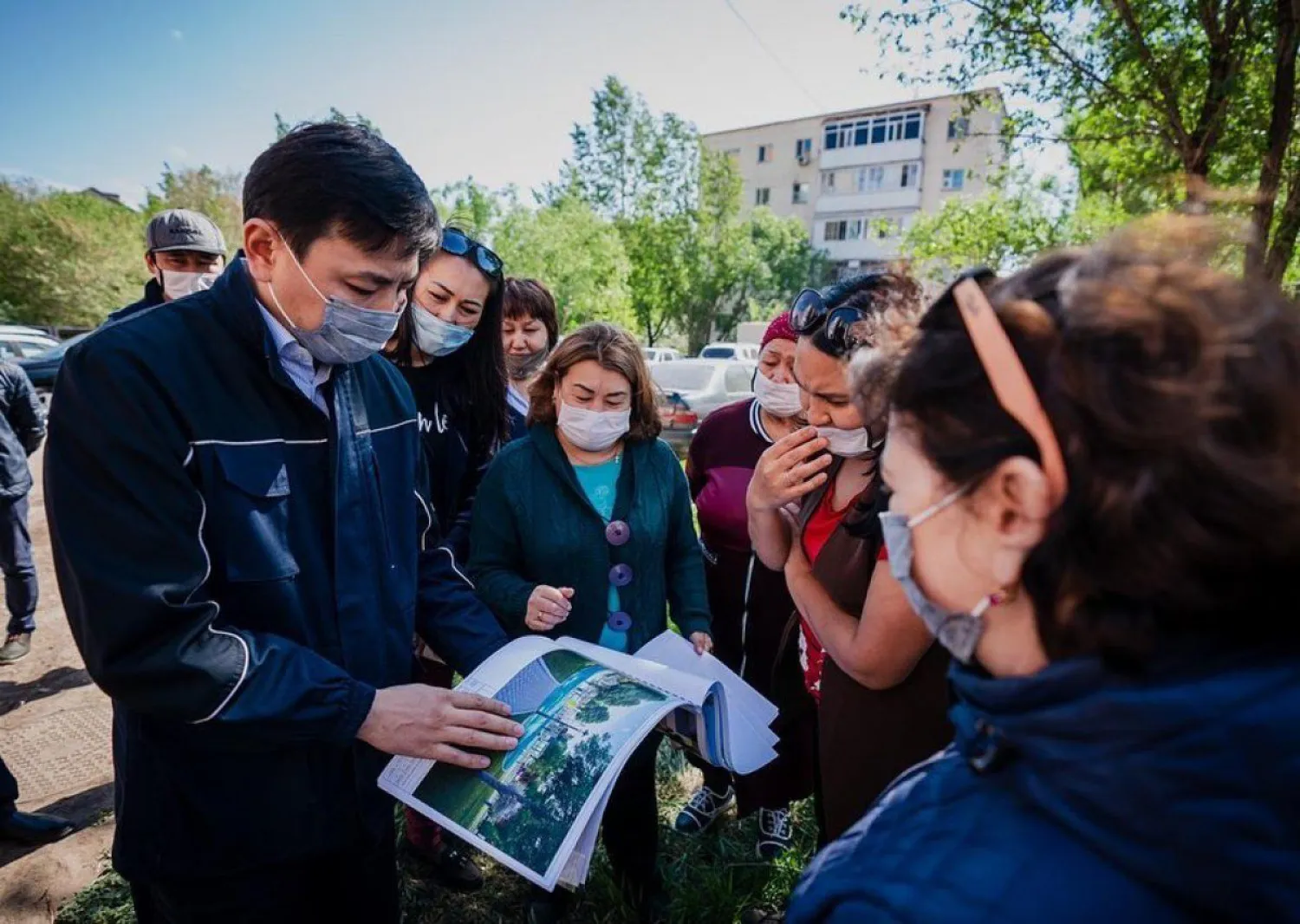 Алтай Көлгінов қаланың шеткері аймақтарындағы жұмыстармен танысты