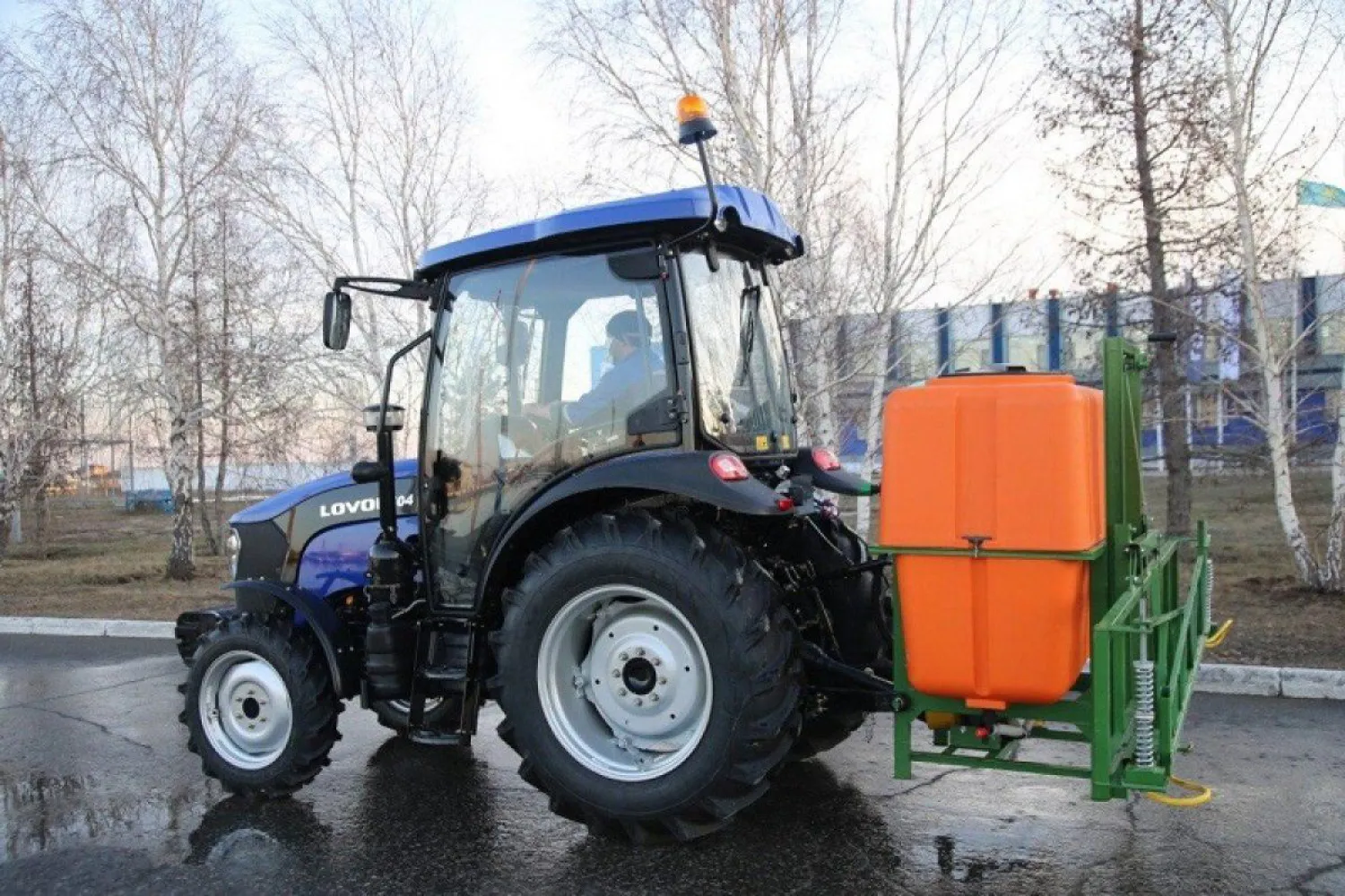 Елімізде дезинфекциялық сепкіштері бар тракторлар шығарыла бастады