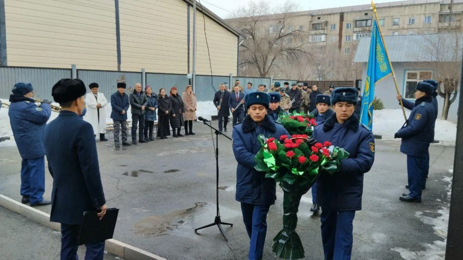 Қарулы күштерде қаза тапқан әскери қызметшілерді еске алды