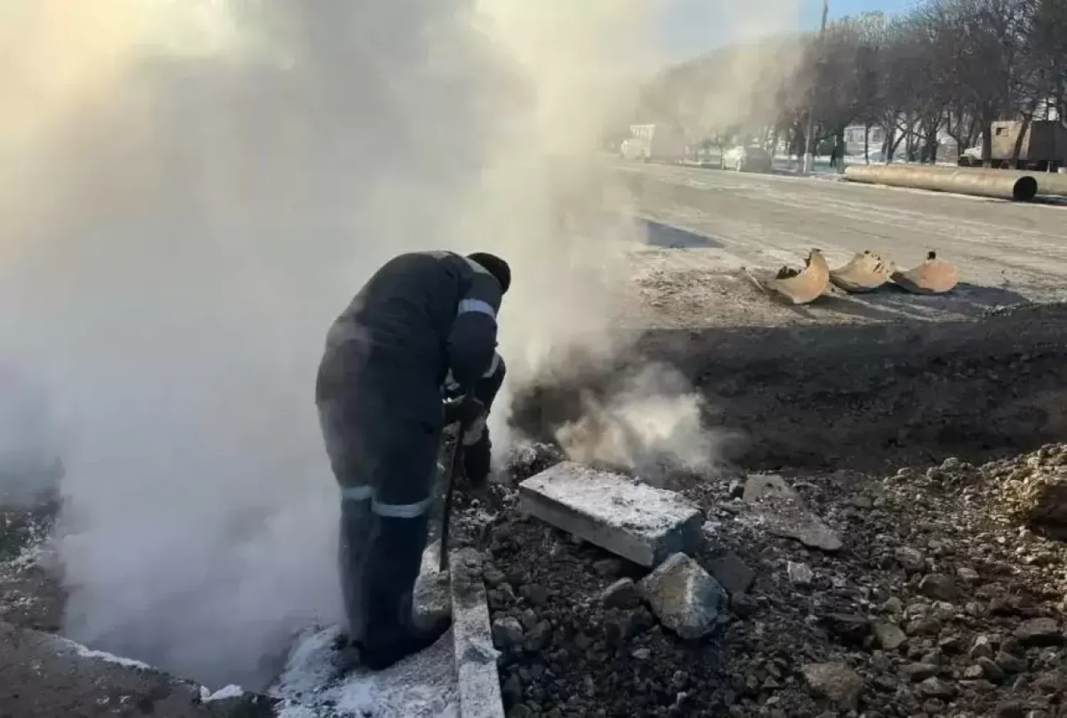 Екібастұздағы жылу магистралін жөндеуге өзге өңірлерден бригадалар жұмылдырылды