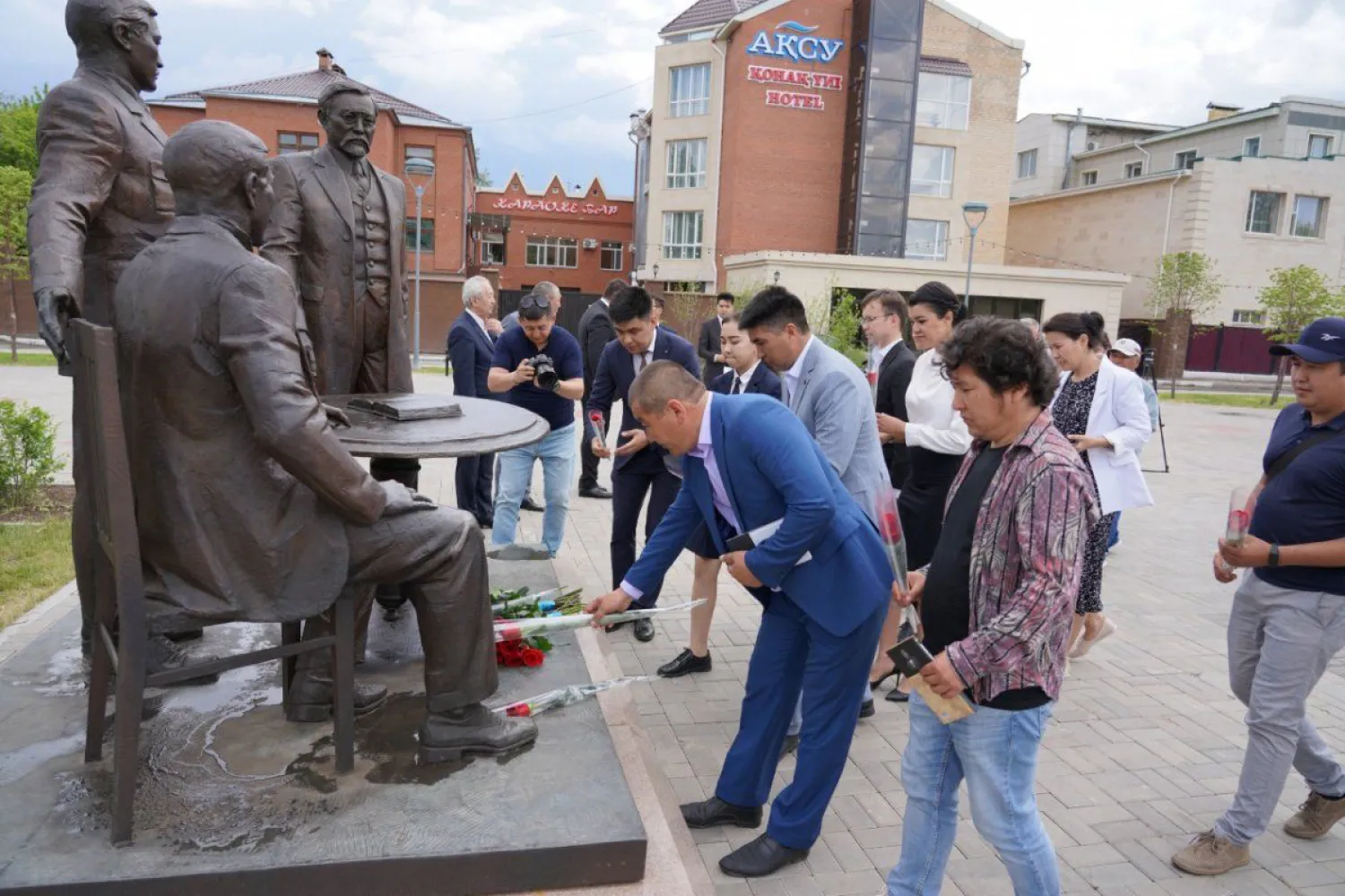 «Мұның бәрі үлкен қасірет»: Елордада арыстарды еске алды (ФОТО)