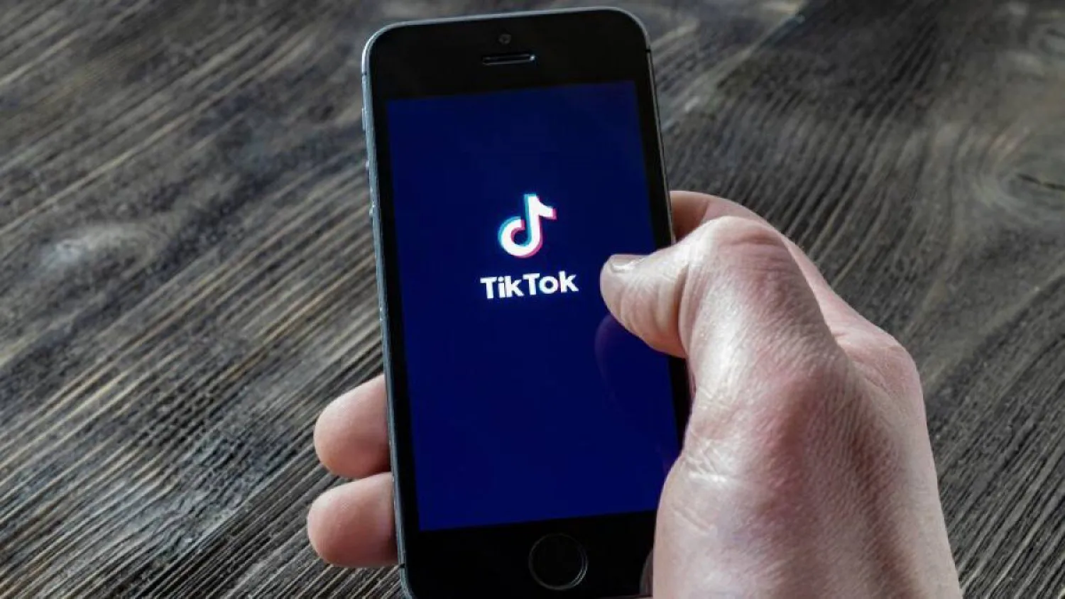 TikTok тамақ жеткізу қызметін іске қосады