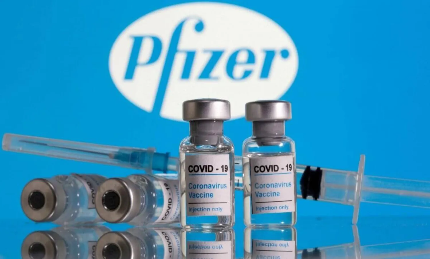 Pfizer-мен ревакцинациядан өтетін кімдер