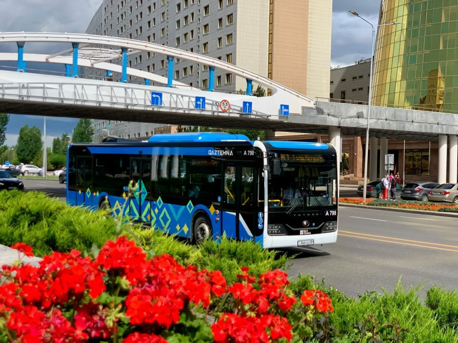 Астанада Мәңгілік ел даңғылында Bus Lane іске қосылды