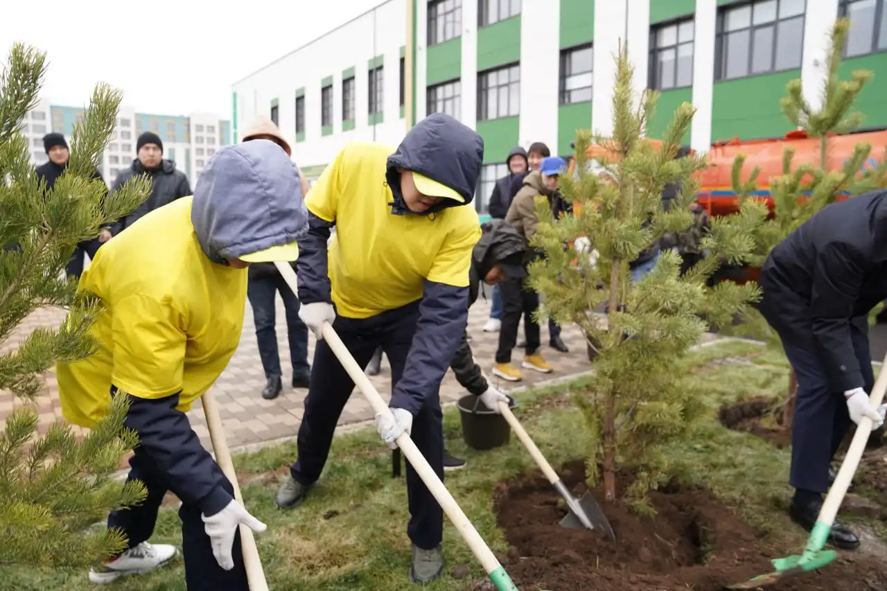 Мектеп оқушылары экологиялық акцияға қатысты