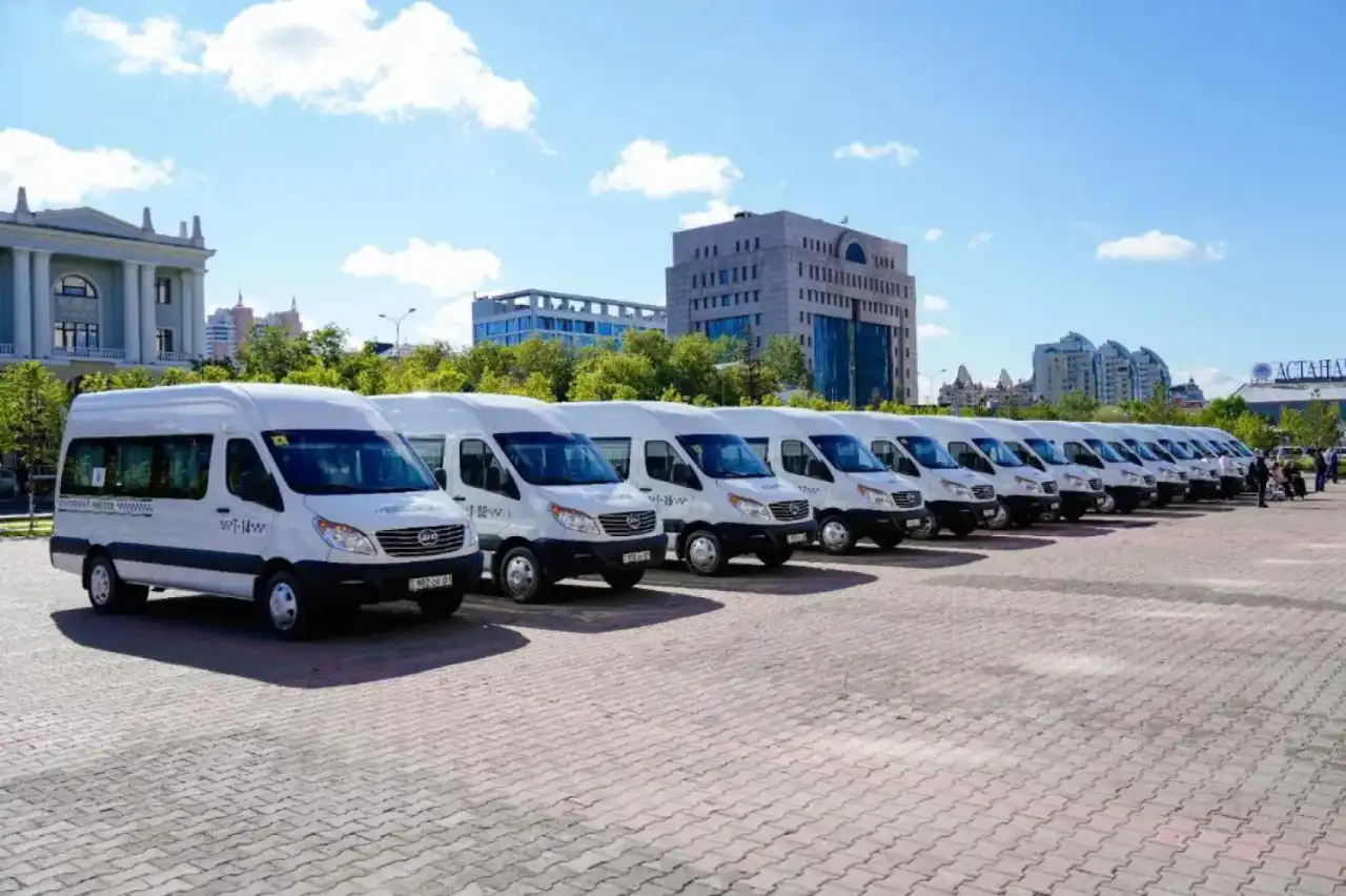 Келесі жылы да инватакси санын көбейтеміз – Жеңіс Қасымбек