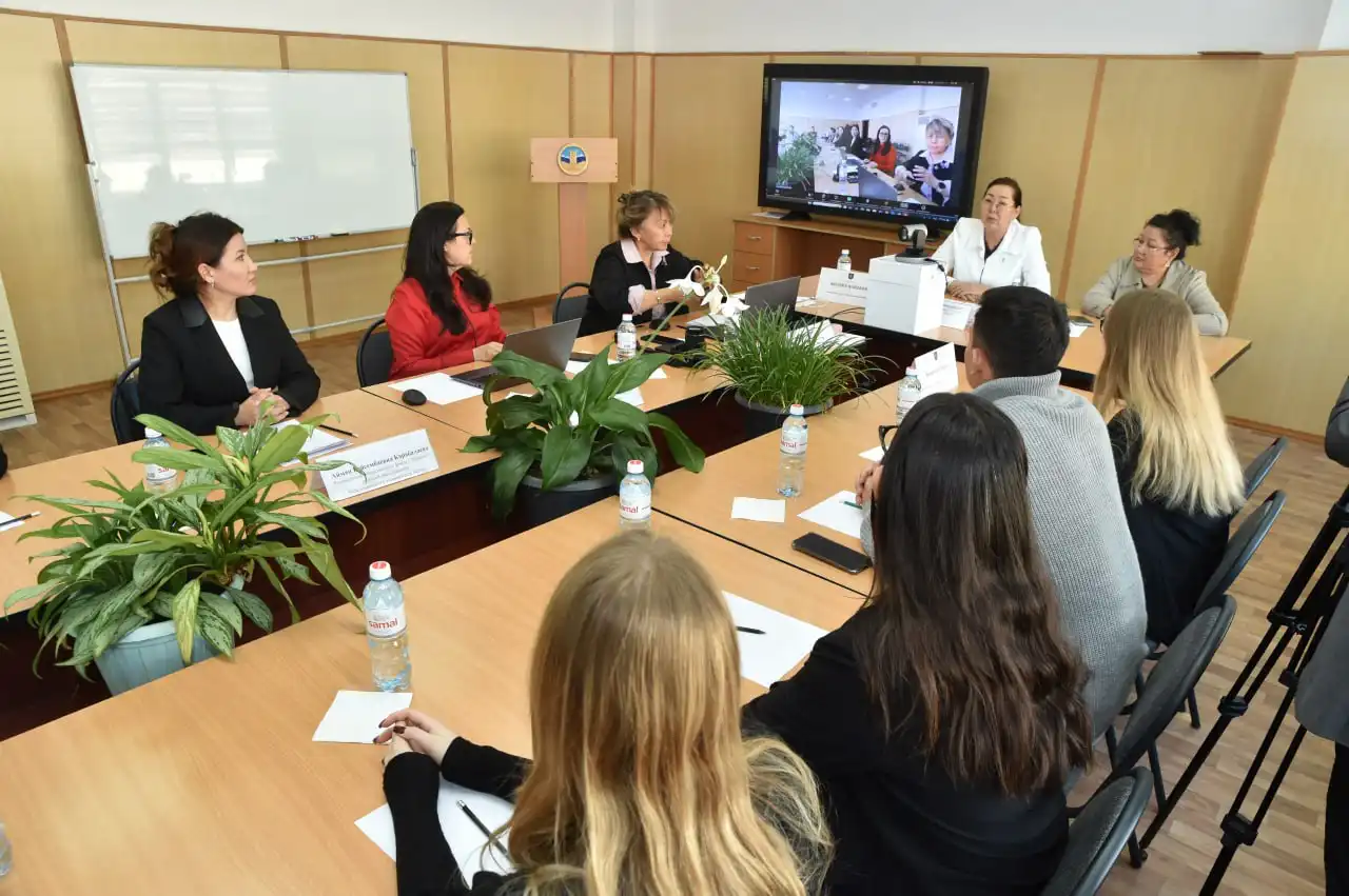 Университеттердегі экологиялық білім беру мәселелеріне арналған халықаралық конференция өтті