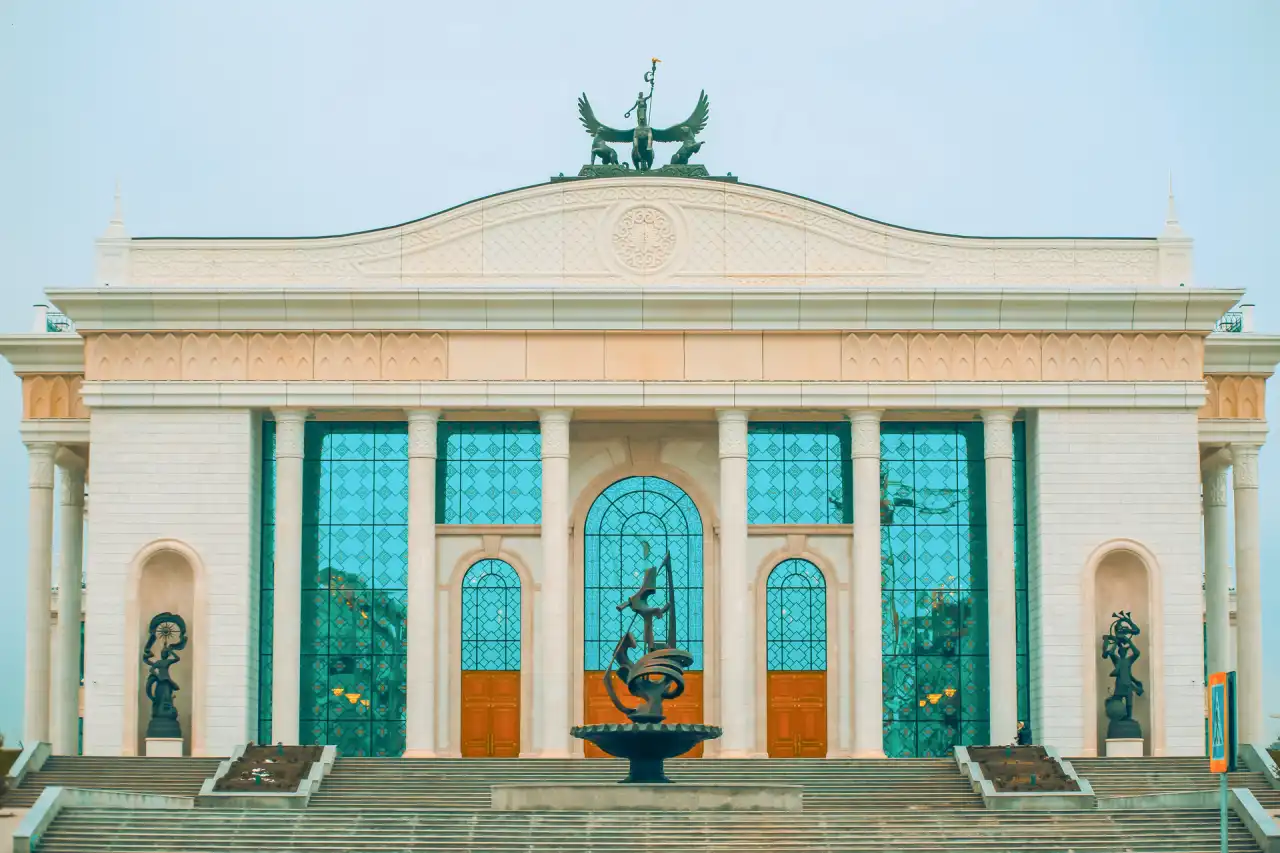 Қаллеки театрында «Парасат майданы» спектаклінің премьерасы өтеді