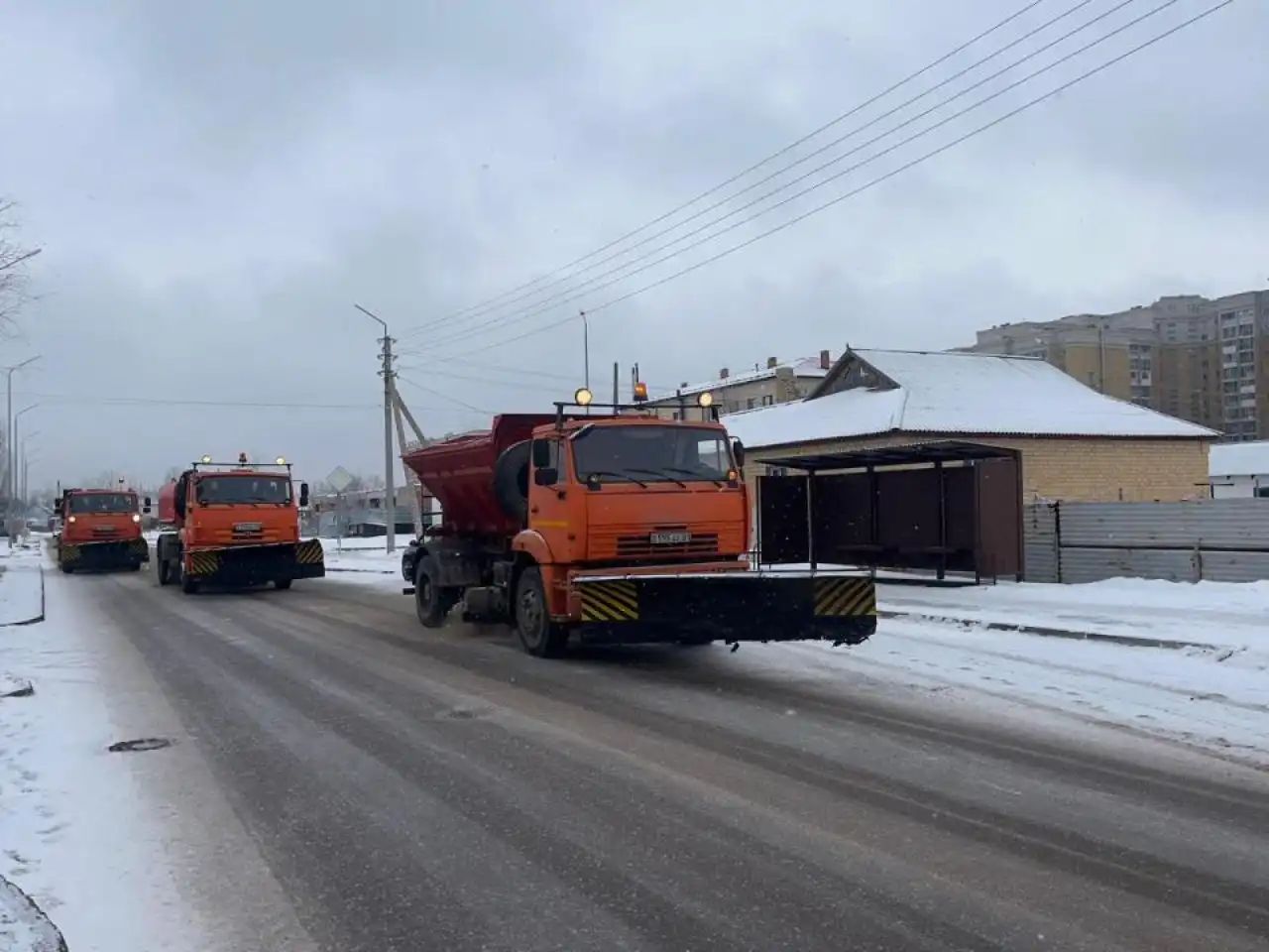 Астанада қар тазалауға мыңға жуық арнайы техника шықты