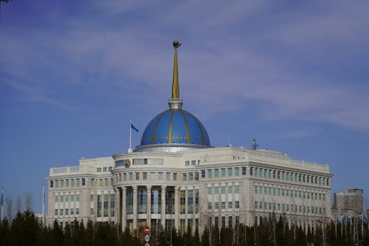 Президент Ұлы Отан соғысының ардагері Әбдіғали Қаймолдиннің отбасына көңіл айтты